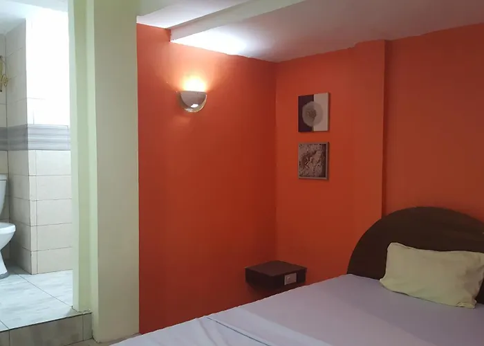 Hostel Mambaling Tourist *